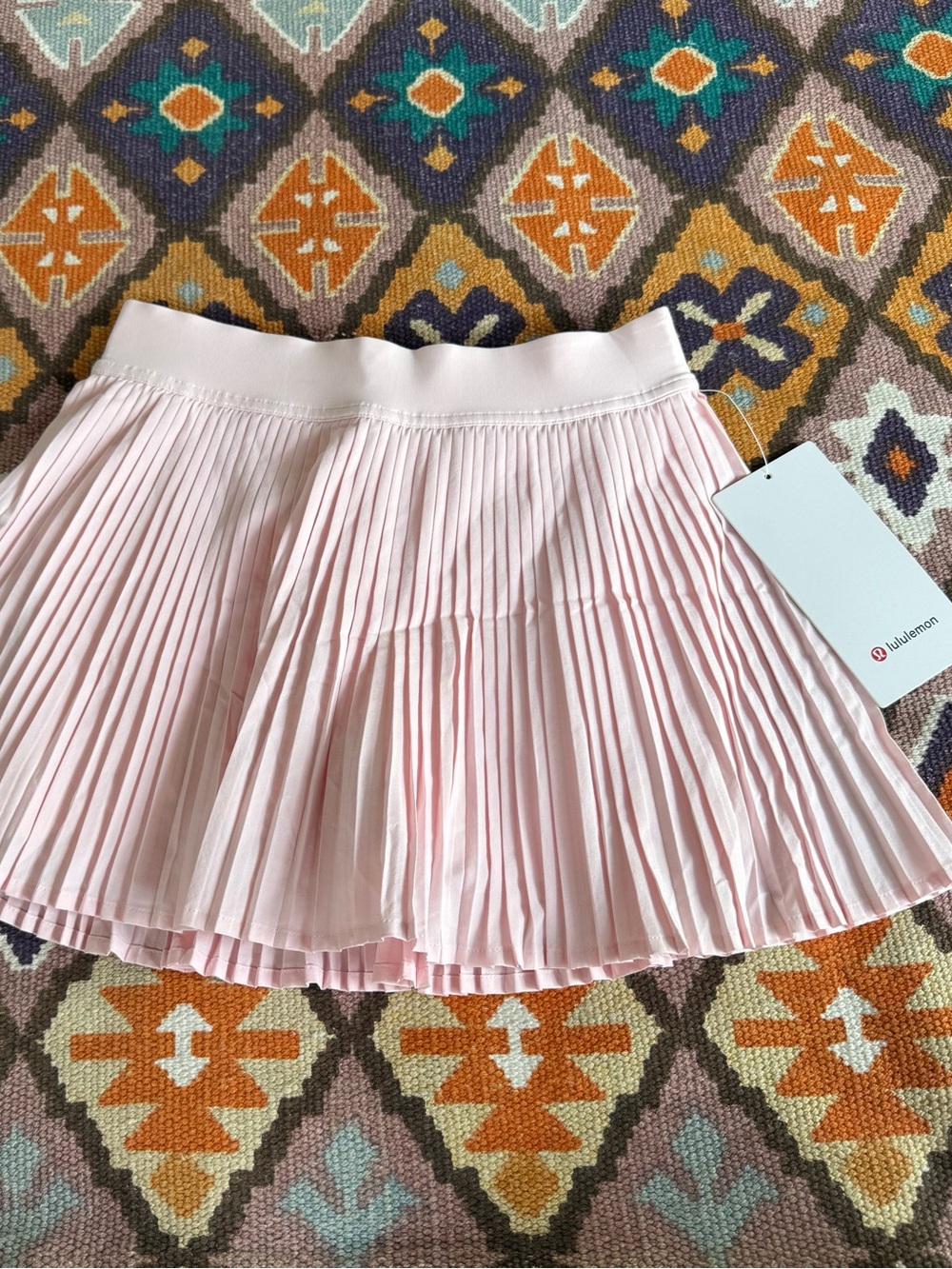 Lululemon Varsity HR Pleated Tennis Pleated Skirt Strawberry Milkshake Size 4 🌸